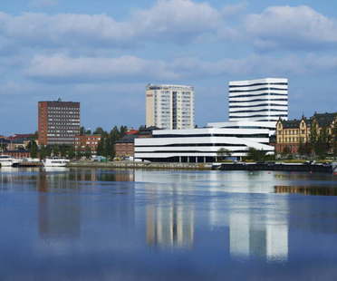 Snøhetta & White Arkitekter, le nouveau centre culturel Väven a été inauguré à Umeå, en Suède
