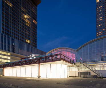 TomDavid Architects, Pop Up Luggage Space, Rotterdam
