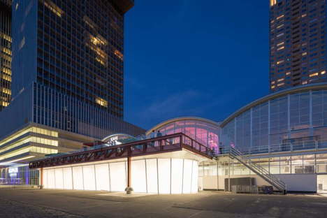 TomDavid Architects, Pop Up Luggage Space, Rotterdam
