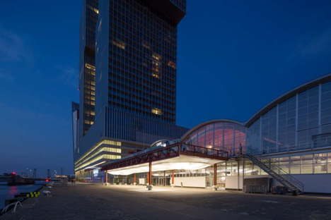 TomDavid Architects, Pop Up Luggage Space, Rotterdam
