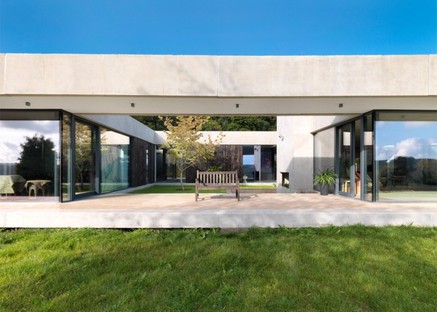 Loyn & Co Architects Inside Outside House Gloucestershire
