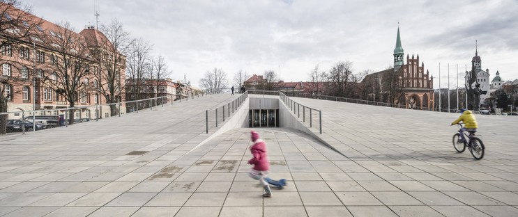 Robert Konieczny – KWK Promes, le Musée National de Szczecin est le World Building of the Year 2016
