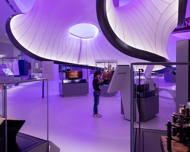 Zaha Hadid Architects, Mathematics: The Winton Gallery, Londres
