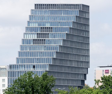 MVRDV signe Baltyk un nouveau bâtiment iconique pour Poznan en Pologne
