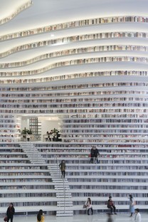 MVRDV Tianjin Binhai Library un océan de livres
