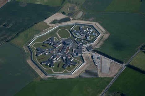 C.F. Møller Architects Storstrøm Prison une prison à visage humain
