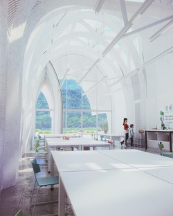 Zaha Hadid Architects Lushan Primary School entre la Chine et Milan
