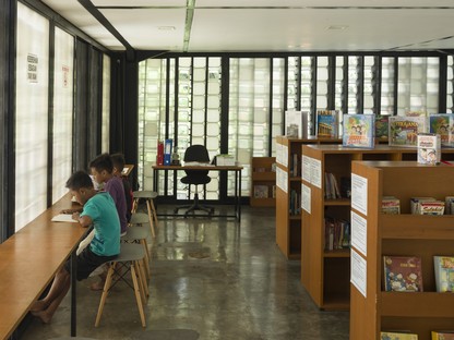 Architectures en Indonésie : une microbibliothèque et une résidence
