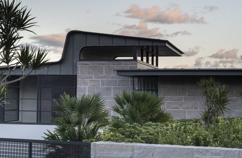 Luigi Rosselli Architects Hill House : un belvédère sur Sydney