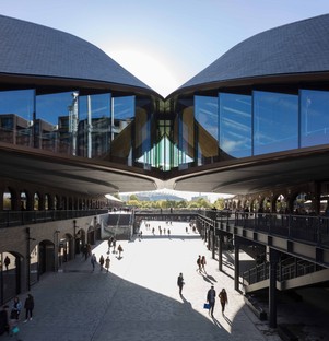 Architecture commerciale, le nom des lauréats du Prix Versailles annoncé à Paris
