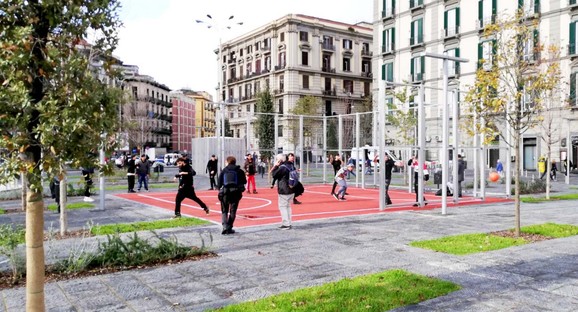 Dominique Perrault Architecture inauguration de la Piazza Garibaldi à Naples
