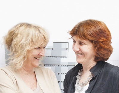 Yvonne Farrell et Shelley McNamara remportent le Pritzker Prize 2020
