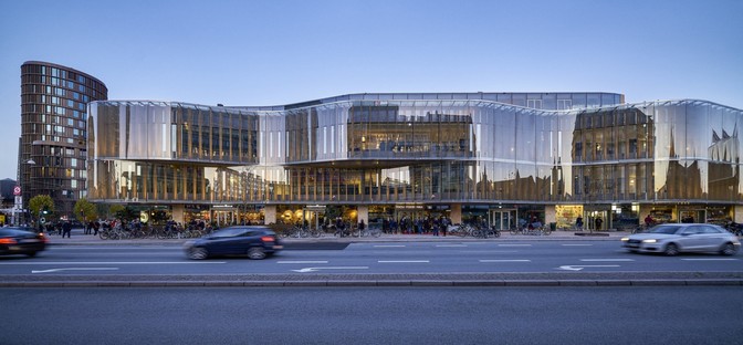 Pei Cobb Freed & Partners une nouvelle architecture pour les jardins de Copenhague Tivoli Hjørnet

