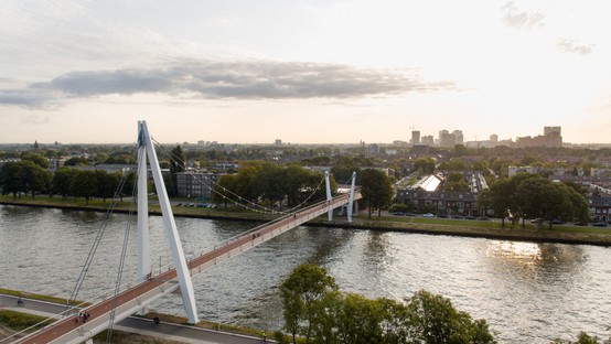 20 ans d'architecture aux Pays-bas à travers une exposition en ligne : Planet Netherlands
