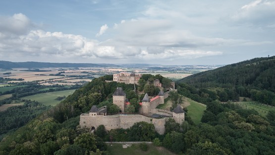 Atelier-R rénove et restaure le château d'Helfštýn en République tchèque
