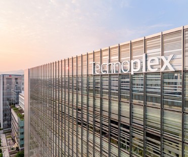 Foster + Partners siège central de Hankook Technoplex à Pangyo, Séoul 
