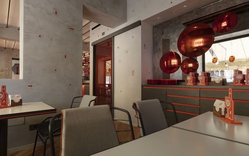 Vudafieri-Saverino Partners Interior Design pour Terrazza Aperol à Venise
