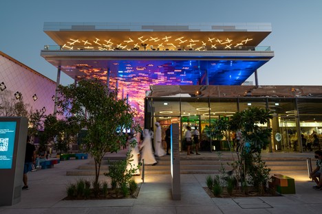 La lumière du Pavillon France à l'Expo 2020 Dubaï
