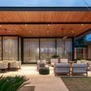 Gilda Meirelles Arquitetura Pitombas House une maison modulaire qui s'intègre à la nature
