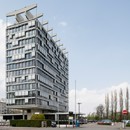 Studio Farris Architects intérieurs pour bureaux dans un bâtiment emblématique d'Anvers
