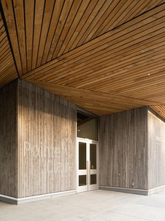 ADHOC Architectes & Prisme Architecture Centre nautique de la Baie-de-Valois Québec
