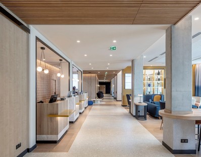 Manuelle Gautrand Architecture un hôtel pour l'aéroport Charles de Gaulle de Paris
