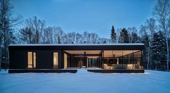 ACDF Architecture une maison de verre pour redécouvrir le lien avec la nature

