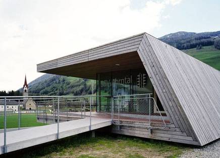 Centre sportif San Martino design by Stifter   Bachmann
