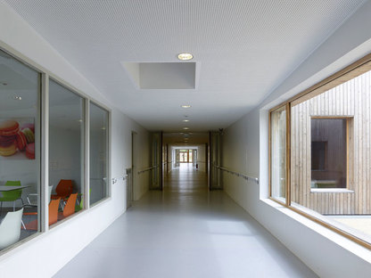 Atelier Zündel & Cristea, Medical Care Center, Limay
