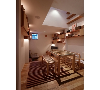 Fujiwarramuro Architects, Édifice résidentiel à Nada
