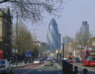 Foster, The Gherkin remporte le CTBUH 10 Year Award

