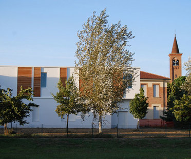 Laprimastanza, Complexe scolaire Bagnara di Romagna

