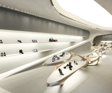 Zaha Hadid, Stuart Weitzman, International Flagship Store, Via Sant'Andrea, Milan 
