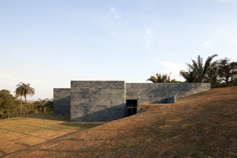 exposition NOVE NOVOS – NEUN NEUE. Emerging Architects from Brazil
