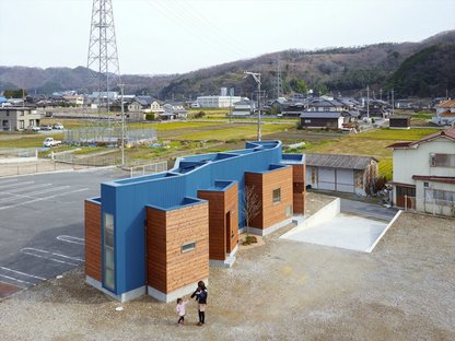 Fujiwarramuro Architects, Bâtiment résidentiel à Sayo
