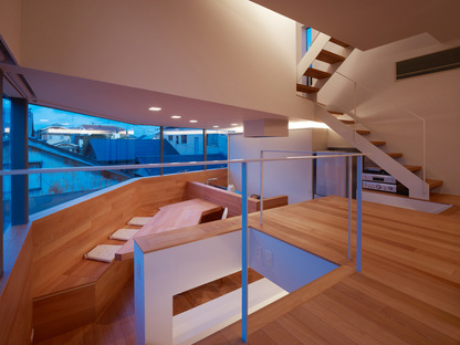 Fujiwarramuro Architects, Bâtiment Résidentiel à Matsubara, Osaka

