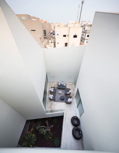 Wall house, du cabinet AGi Architects, à Khaldiya, Koweït (ville) 
