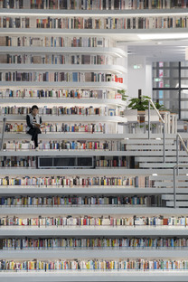 MVRDV réalise la bibliothèque Tianjin Binhai 
