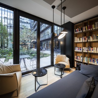 PCA-STREAM : rue de Laborde, transformation en bureaux d’une ancienne caserne royale parisienne 
