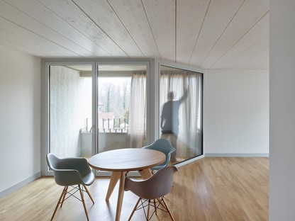 Le cabinet 2b architectes réalise des appartements pour personnes âgées à Sugiez en Suisse
