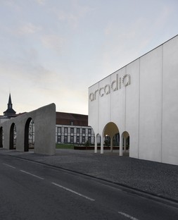 TRACKS: Cinéma Arcadia à Riom (France)
