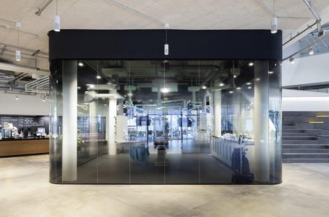 Le cabinet HENN Architects signe le Stryker Innovation Center à Fribourg-en-Brisgau
