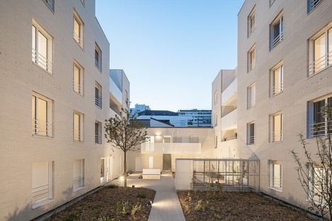 Logements collectifs sociaux à Ivry-sur-Seine signés Tectône Architectes
