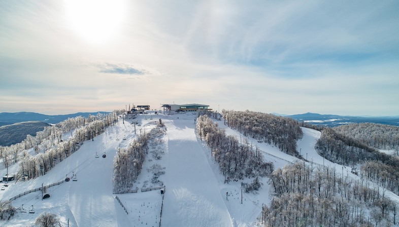 Lemay conçoit une vue à 360° pour le Chalet du Sommet de Bromont 
