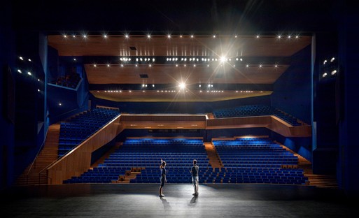 OPEN Architecture signe le Pingshan Performing Arts Center
