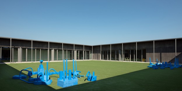 Le cabinet ZAA Zanon Architetti Associati signe l’H-Farm Campus à Roncade (Trévise)
