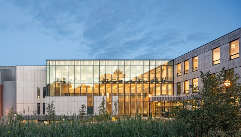 Michael Green architecture pour la faculté des sciences forestières de la Oregon State University
