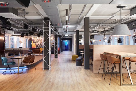 RTL a choisi le cabinet suisse Evolution Design pour la réalisation de son siège à Berlin.

