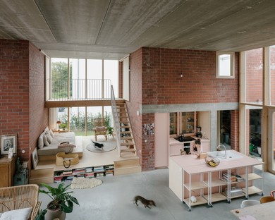 BLAF Architecten réalise une maison familiale à Malines en Région flamande
