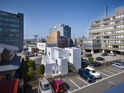 Yoshichika Takagi, une maison dans un parking